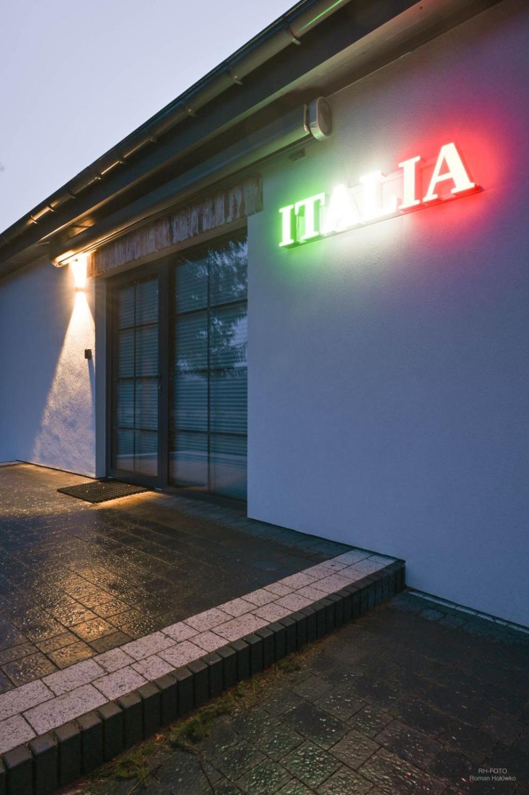 Aparthotel Mamma Mia - Освенцім Екстер'єр фото