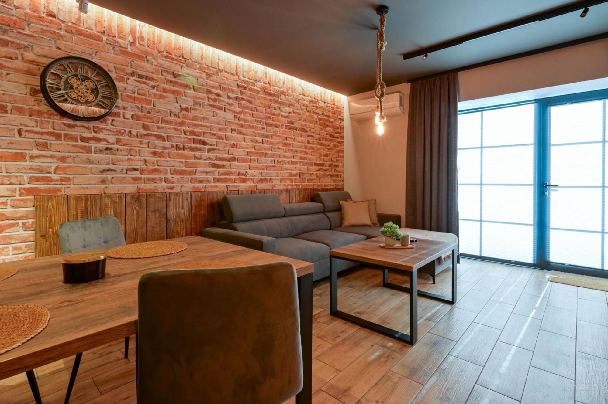 Aparthotel Mamma Mia - Освенцім Екстер'єр фото